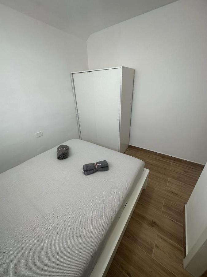 לוס כריסטיאנוס Antonio Apartment מראה חיצוני תמונה